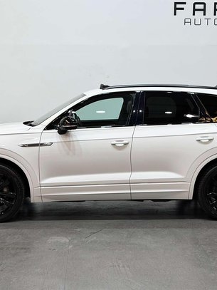 Volkswagen Touareg 3.0 TDI V6 Black Edition SUV 5dr Diesel Tiptronic 4Motion Euro 6 (s/s) (286 1