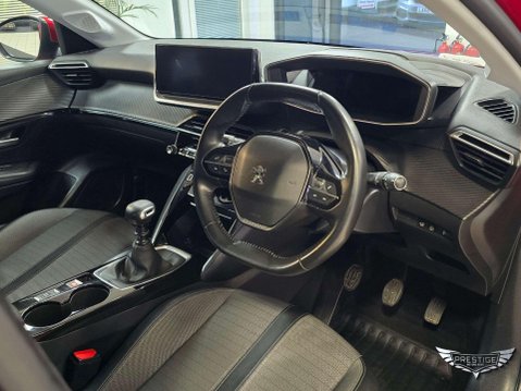 Peugeot 208 1.2 PureTech Allure Premium Hatchback 5dr Petrol Manual Euro 6 (s/s) (100 p 64
