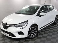 Renault Clio ICONIC EDITION TCE 20