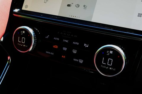 Jaguar E-Pace 1.5 E-PACE R-Dynamic SE PHEV AWD Auto 4WD 5dr 29