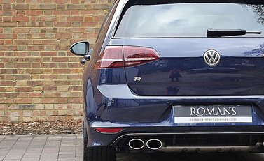 Volkswagen Golf R 17