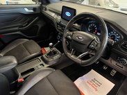 Ford Focus 1.0T EcoBoost ST-Line X Euro 6 (s/s) 5dr 10