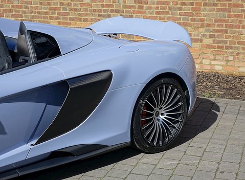 McLaren 675 LT Spider 25