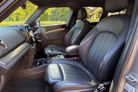 Mini Countryman COOPER EXCLUSIVE 50