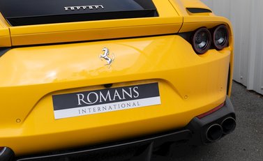 Ferrari 812 Superfast 27