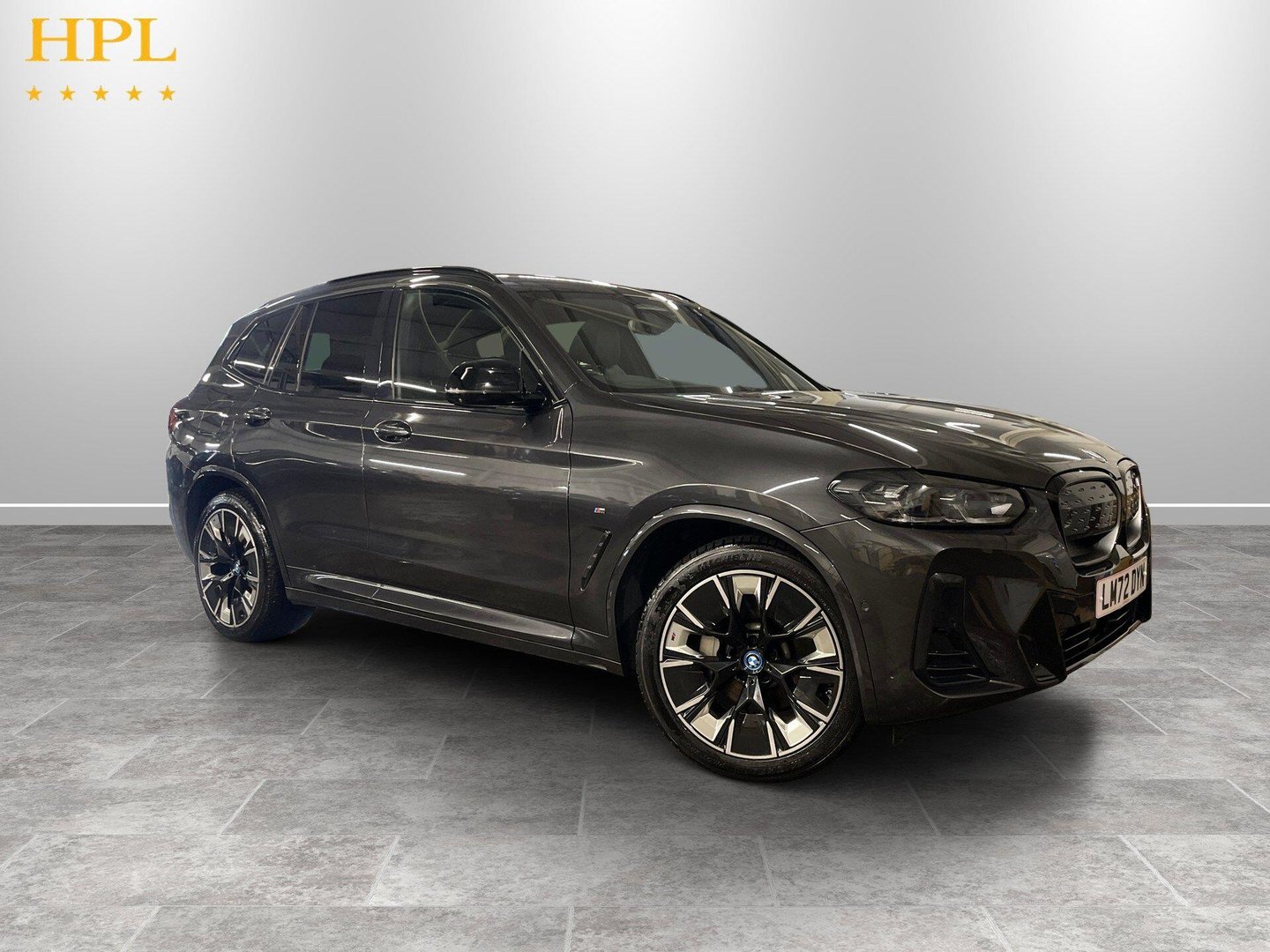 BMW iX3 listing photo