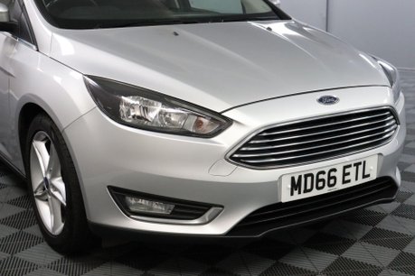 Ford Focus TITANIUM 26
