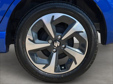 Suzuki Swift 1.2 Mild Hybrid Ultra 10