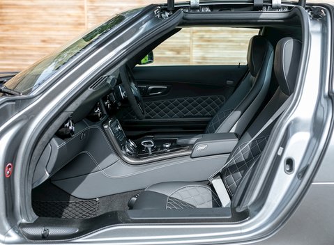 Mercedes-Benz SLS AMG GT Final Edition 16