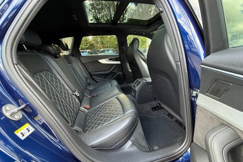 Audi S4 S4 TFSI QUATTRO AVANT -PAN ROOF -VIRTUAL COCKPIT -CAMERA -B&O-FULL AUDI S/H 34