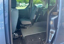 Citroen Berlingo Multispace 1.6 BlueHDi Feel Multispace MPV Wheel Chair Ramp 27