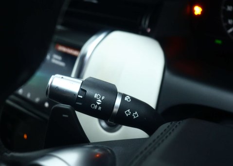 Land Rover Discovery Sport 2.0 Discovery Sport R-Dynamic HSE Auto 4WD 5dr 36