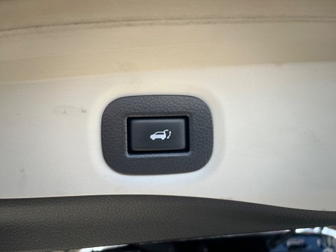 Nissan X-Trail DCI TEKNA 7