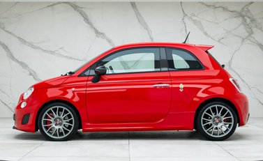 Abarth 695 Tributo Ferrari 2