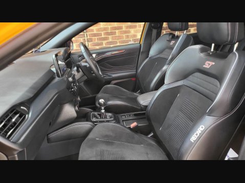 Ford Focus ST 42