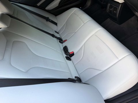 BMW M3 3.0 M3 Competition Edition Package Semi-Auto 4dr 35