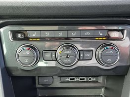 Volkswagen Tiguan 2.0 Tiguan SEL TSi 4Motion Semi-Auto 4WD 5dr 59