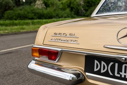 Mercedes-Benz SL 250 SL Pagoda RESTORED 12