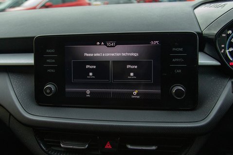 Skoda Fabia COLOUR EDITION MPI 24