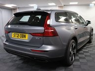 Volvo V60 B4 CROSS COUNTRY AWD MHEV 11