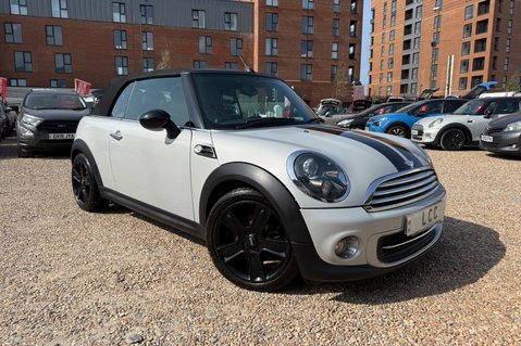 Mini Convertible COOPER SOHO.. CONVERTIBLE.. 11 SERVICES.. FULL LEATHER..A/C..CRUISE CONTROL 5