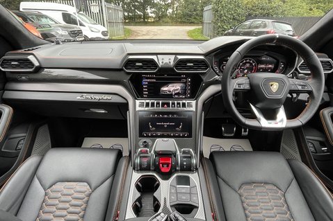 Lamborghini Urus V8 - ORANGE -AKRAPOVIC EXHAUST -PAN ROOF -B&O-MASSAGE SEATS-BLIND SPOT -ACC 6
