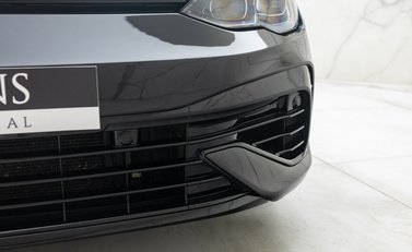Volkswagen Golf R TSI 4MOTION 37