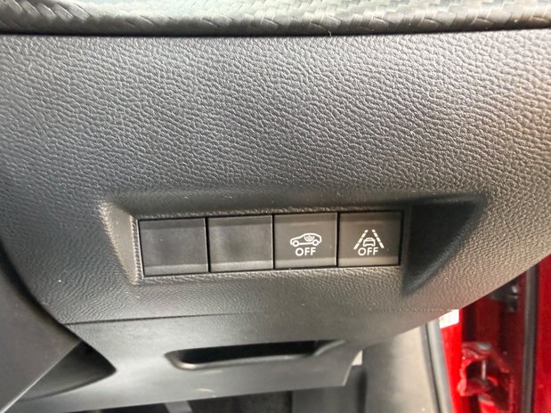 Peugeot 2008 PURETECH S/S GT LINE 18