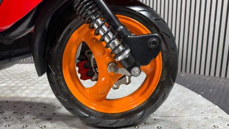 Royal Alloy GT LC 2018 ONLY 2K MODERN RETRO SCOOTER 200CC 37