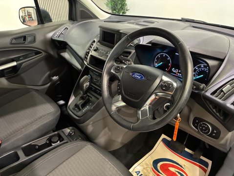 Ford Grand Tourneo Connect 1.5 EcoBlue Zetec Auto Euro 6 (s/s) 5dr 3