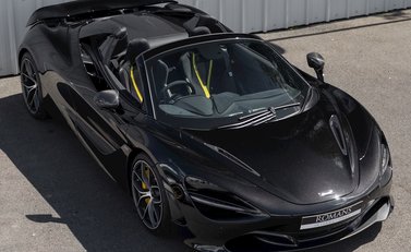 McLaren 720S Spider Performance 8