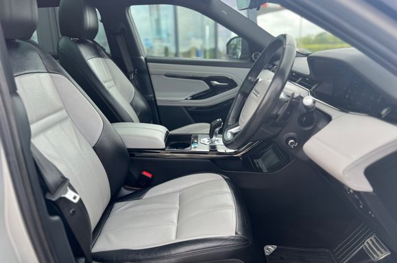 Land Rover Range Rover Evoque FIRST EDITION MHEV AUTO PAN ROOF 21