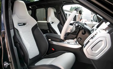 Land Rover Range Rover Sport 5.0 SVR 12