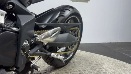Triumph Street Triple 2016 66 plate 13k new MOT serviced quickshifter and exhaust 25
