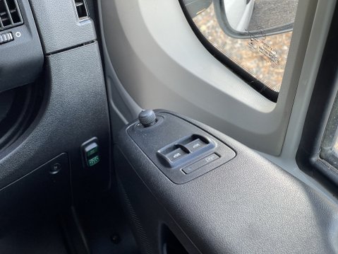 Citroen Relay 40 L4H2 17 SEAT LIGHTWEIGHT NON D1 MINIBUS with Ramp, Sensors, Euro 6 29