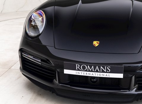 Porsche 911 Turbo (992) 22