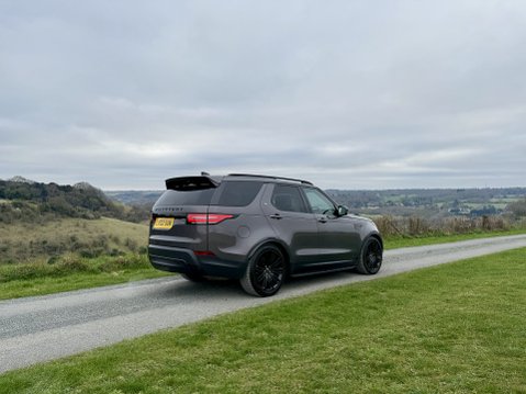 Land Rover Discovery TD6 HSE LUXURY 2