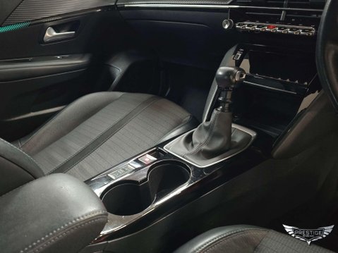 Peugeot 208 1.2 PureTech Allure Premium Hatchback 5dr Petrol Manual Euro 6 (s/s) (100 p 24