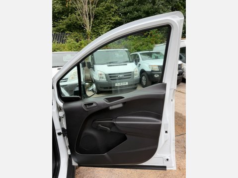 Ford Transit Courier 1.0 EcoBoost Leader Panel Van 4dr Petrol Manual L1 Euro 6 (s/s) (100 ps) 26