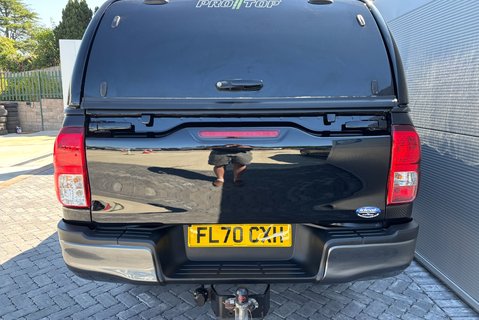 Toyota Hilux Active 4WD D-4D Single Cab Pickup - Gullwing Canopy 12