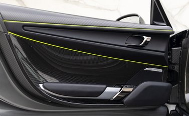 Porsche 918 Spyder 19