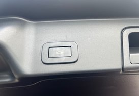 Land Rover Range Rover Evoque R-DYNAMIC S MHEV AUTO 39
