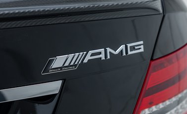 Mercedes-Benz C63 AMG BLACK SERIES 40