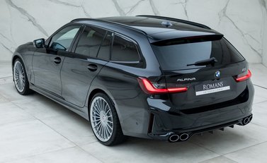 BMW Alpina B3 Touring 9
