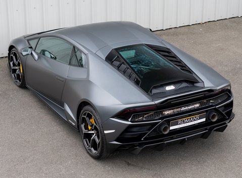 Lamborghini Huracan LP610-2 EVO RWD 9