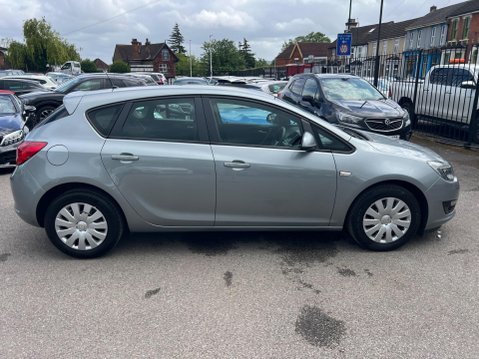 Vauxhall Astra 1.4 16v Exclusiv Euro 5 5dr 5