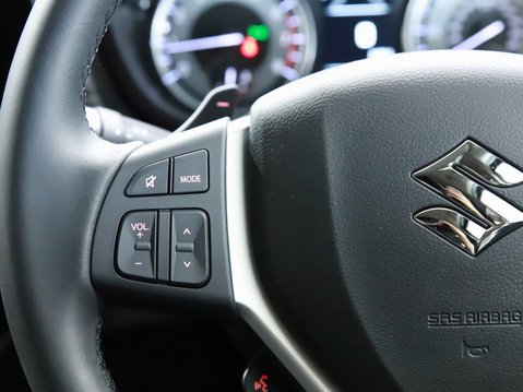 Suzuki S-Cross 1.5 Hybrid Motion 5dr AGS 29