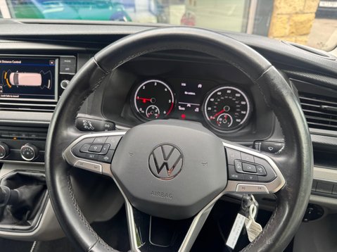 Volkswagen Transporter T28 TDI P/V HIGHLINE 40
