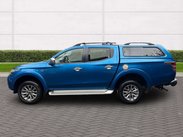 Mitsubishi L200 2.4 L200 Barbarian DI-D Auto 4WD 4