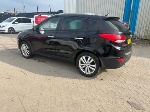 Hyundai ix35 PREMIUM CRDI 4WD 2
